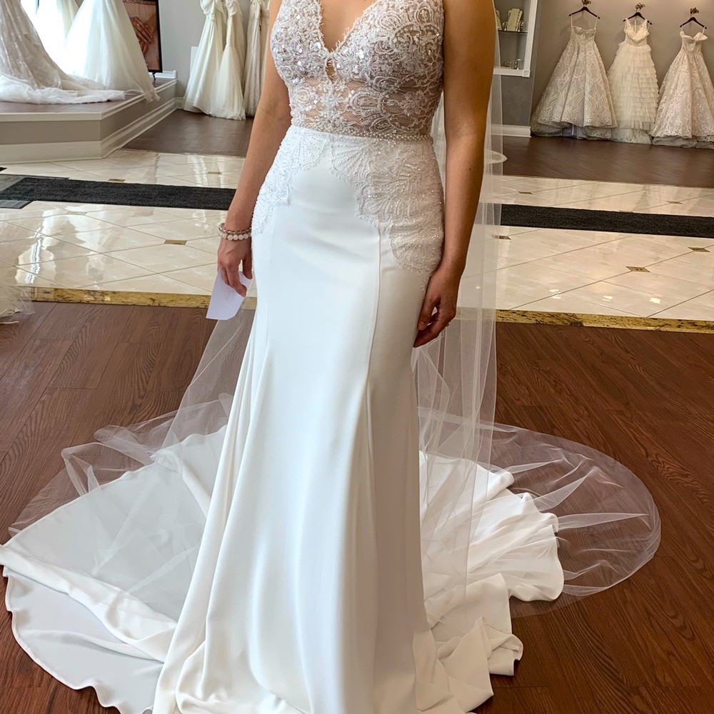 Alon Livne “Savannah” Wedding Dress. View 2